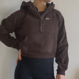 Products: Kaki Quarter Zip