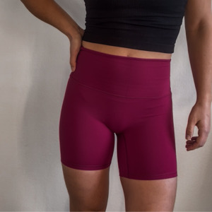 Run Shorts - Magenta
