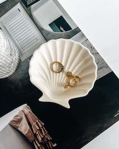 Products: Shell Dish