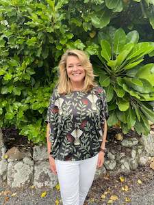 Blouses: Womens Batwing Fantail