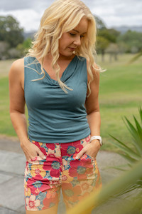 Womens Shorts: Womens NZ Hibiscus Shorts