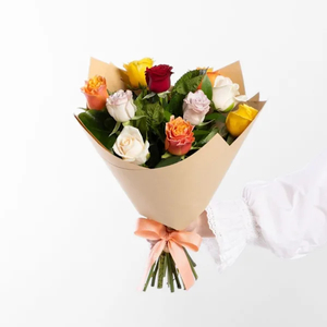 Products: Lucky Dip Roses 10 Stems in a vox - Kamo Village Florist