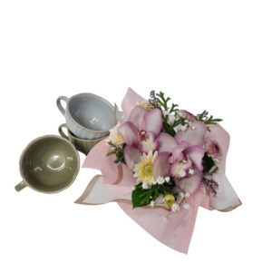 Products: Orchid and Chrysanthemum Cup - Kamo Village Florist