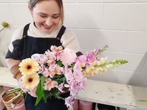Fresh flowers Kānuka Boutique Florist: Seasonal Stems