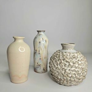 Anna M Clay Kānuka Boutique Florist: Medium Vases by Anna M Clay