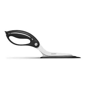 Pasta Making: Scizza Black