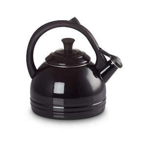 Stovetop Kettle: Peruh Kettle Black