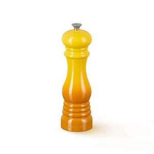 Salt Pepper Grinders: Classic Pepper Mill 21cm Nectar