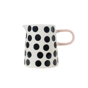 Mixing Measuring: Jug Black Dots