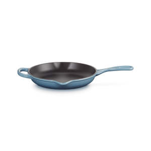 Frying Pans: Signature Round Skillet 26cm Chambray