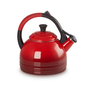 Stovetop Kettle: Peruh Kettle Cerise