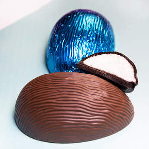 Peppermint Marshmallow in Dark Chocolate Half Egg - Kapiti Chocolate Factory