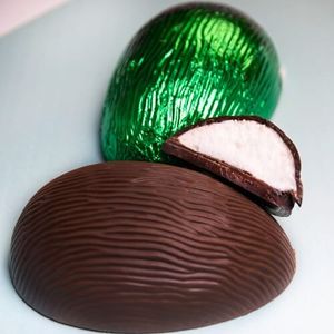 Products: Peppermint Marshmallow Milk Chocolate Half Egg - Kapiti Chocolate Factory