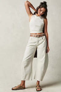 Jeans: Good Luck Mid-Rise Barrel Jean (Milk)