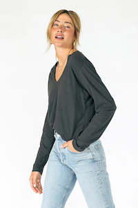 Perfectwhitetee: JIMI LONG SLEEVE (Vintage Black)