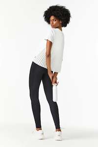 Goldbergh: GROOVE short sleeve top (White)