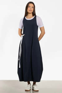 Repertoire: Juliana Bubble Hem Sleeveless Dress (Black)