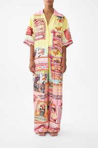 Products: OVERSIZED SHIRT WITH POCKET (Collage Kingdom)