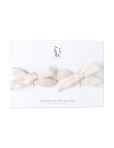 3 7 Year Old Girls: School Girl Linen Bow - Cream