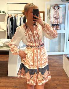 DRESSES: Zurich Button Down Long Sleeve Dress in White/Rust Print