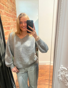 Tully V-Neck Lightweight Knit Jumper in Grey