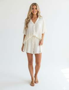 Lumi Short Sleeve Relaxed Top in Cream