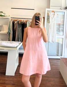 Apex A Line Sleeveless Linen Shift Dress in Light Pink