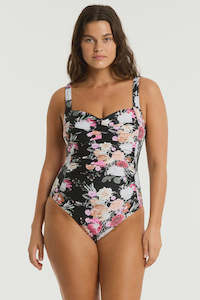 Womens Swimwear: Sea-Level Belle Twist Front Multifit One Piece Black