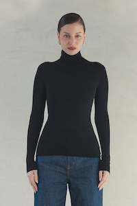 Knitwear: Sofia Irina Isla Top Black