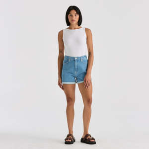 Products: Riders By Lee Girlfriend Short Blue Utopia