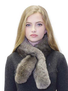 General: Scarf Pull Through