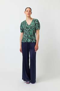 Resort Flash Sale: Perry top