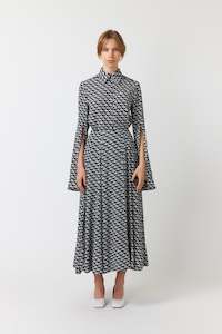 Spring 23: Kswan winged shirt