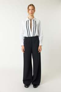Trousers: Modern lovers trouser