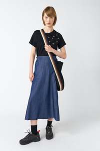 Scattered pansy t-shirt