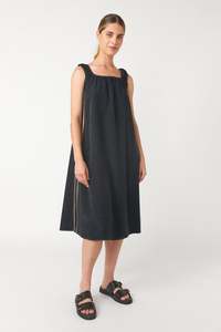 Traveller trapeze dress
