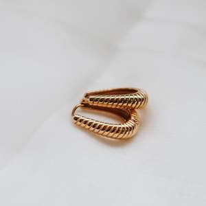 Earrings 1: Freya Hoops