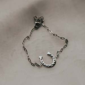 Bracelets: Horse Shoe Bracelet