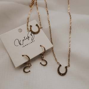 The Bundles: Horse Shoe Bundle