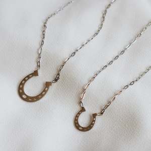 Large Horse Shoe Necklace