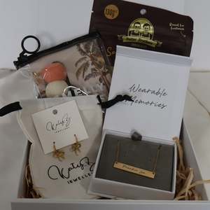 Fathers Day: 2025 Personalised For Her Giftbox