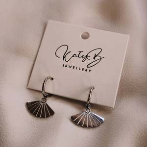 Hoop Earrings: Fan Hoop