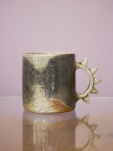 Spike Mug 06