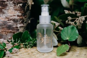 HYDRATING KAWAKAWA & ROSE WATER MIST – KawaCure NZ
