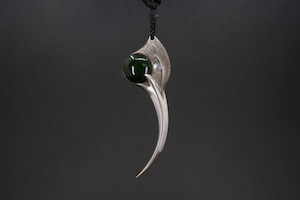 Products: Female Huia bird kawakawastone