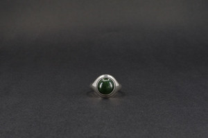 New Zealand Jade Signet Ring kawakawastone