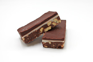 Products: Kaye’s Plain Pack Peppermint Fudge Slice