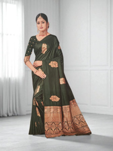 Dark Green Soft Silk Saree – Kaysons