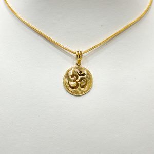 22ct Gold Om Coin Pendant – Kaysons
