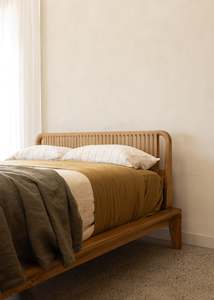 Glide Loom Queen  Bed Base / Natural